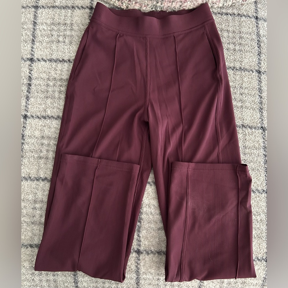 Lululemon Urban Strides  High-Rise Pant 25" - Picture 8 of 8